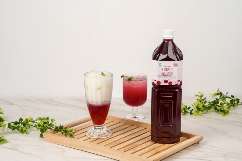 오미자, 오미자청,오미자원액,오미자엑기스,오미자즙,선물,전통방식인제푸드, 인제향기, 수제오미자청,카페용,업소용,산지직송,대용량오미자, 대용량오미자청, 국내산오미자, 강원도오미자, 인제오미자, 직접재배오미자, 발효오미자, 발효청, 문경오미자